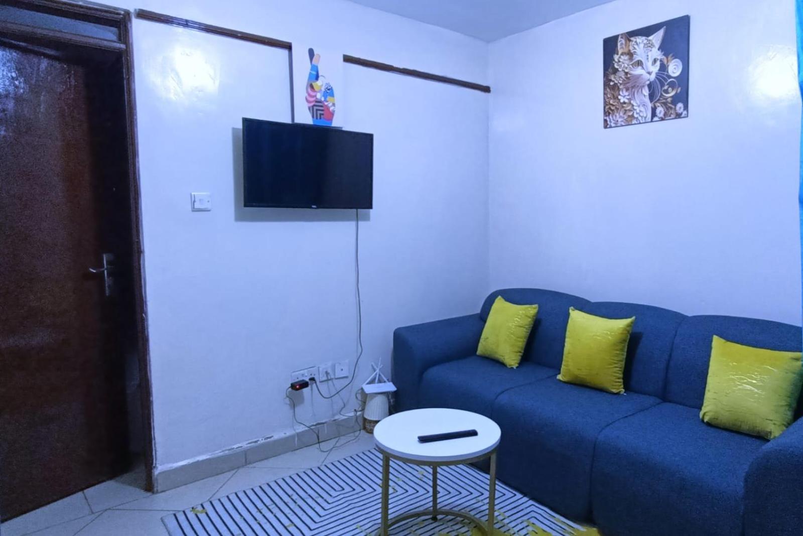 Apartment Malazi Airbnb- South B *